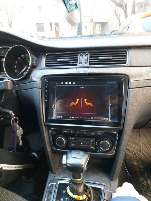 Navigatie Android Skoda Superb 2008-2015 Waze YouTube casetofon