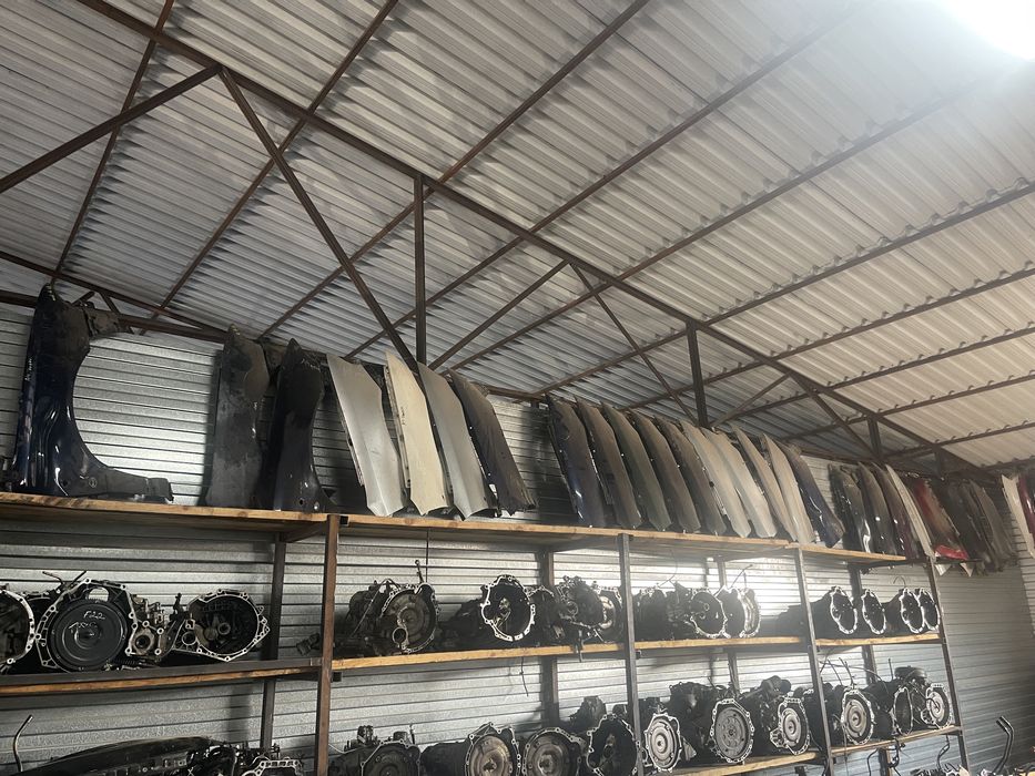 Крыло Audi A4 B5. Автозапчасти из Швейцарии!