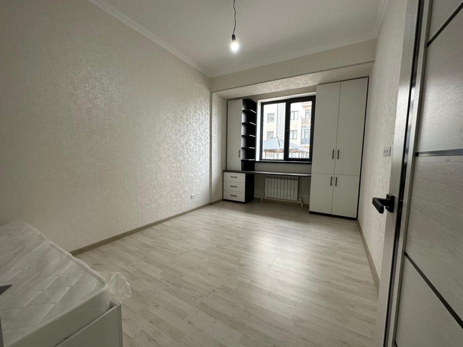 Сдается квартира1комнатная своя евро  ремонт в яшнабадский районе