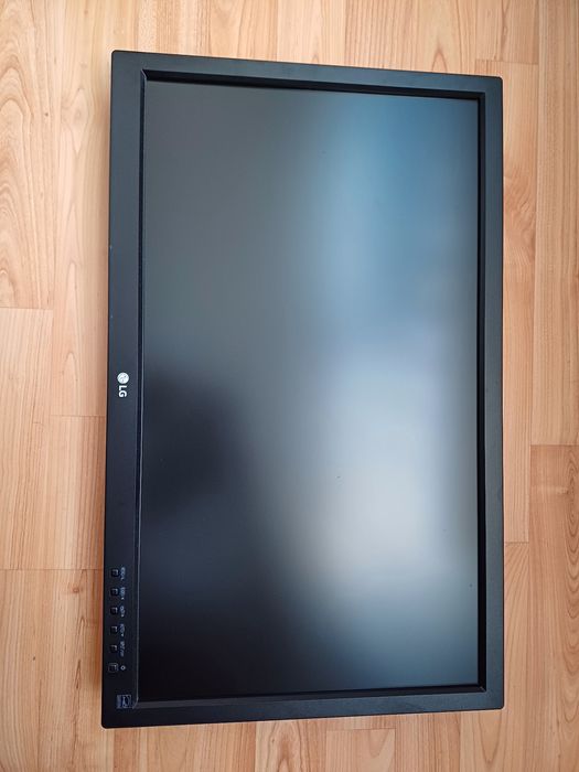 Suport monitor sau TV vesa 75 / Monitor Lg Defect