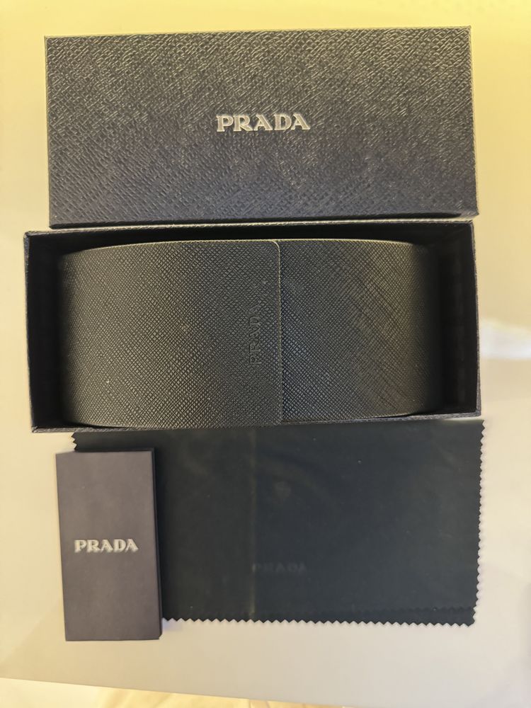 Слънчеви очила PRADA