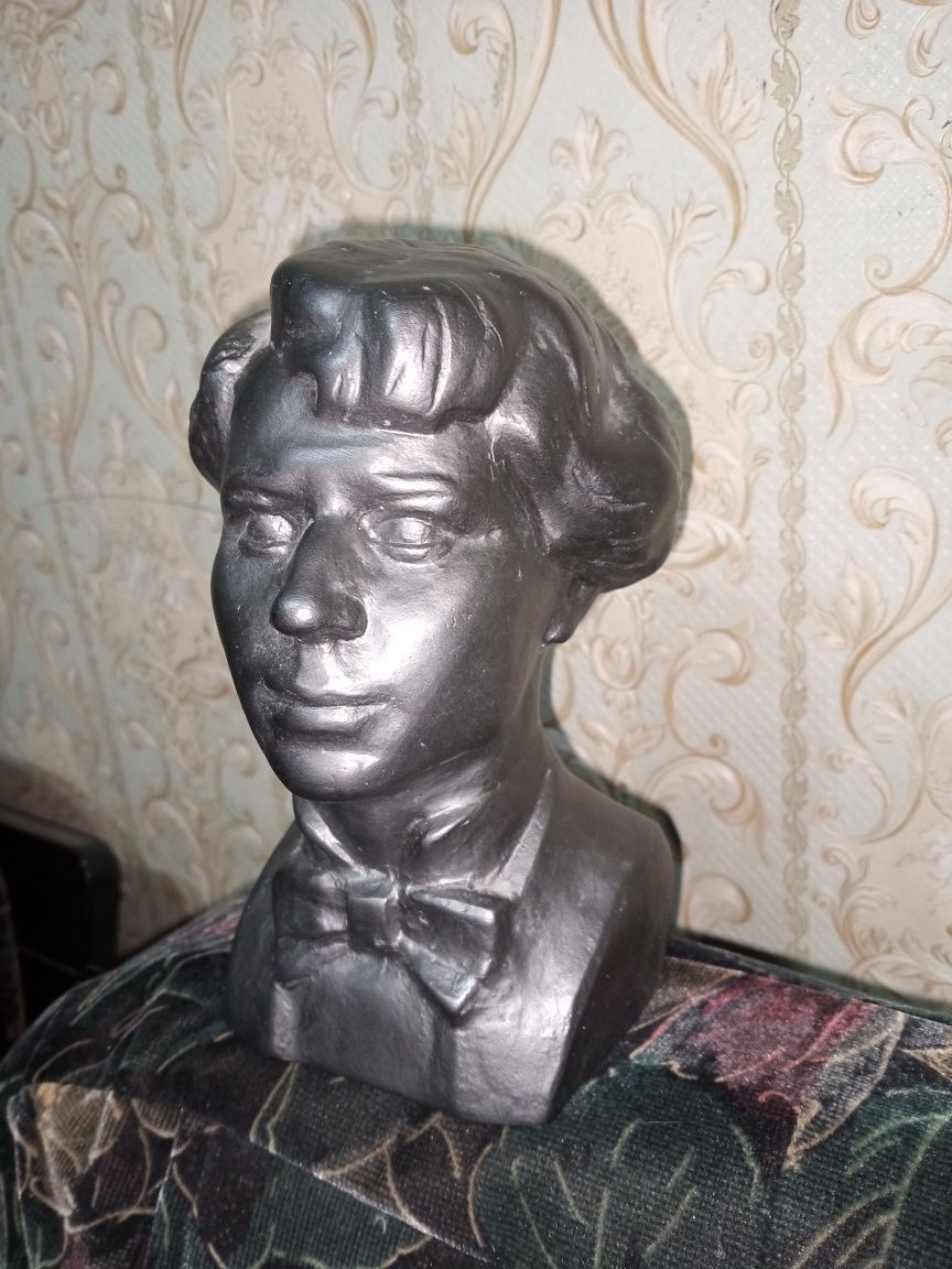 С. Есенин бюст 20 см