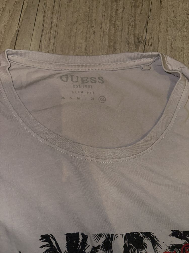 Тениска Guess