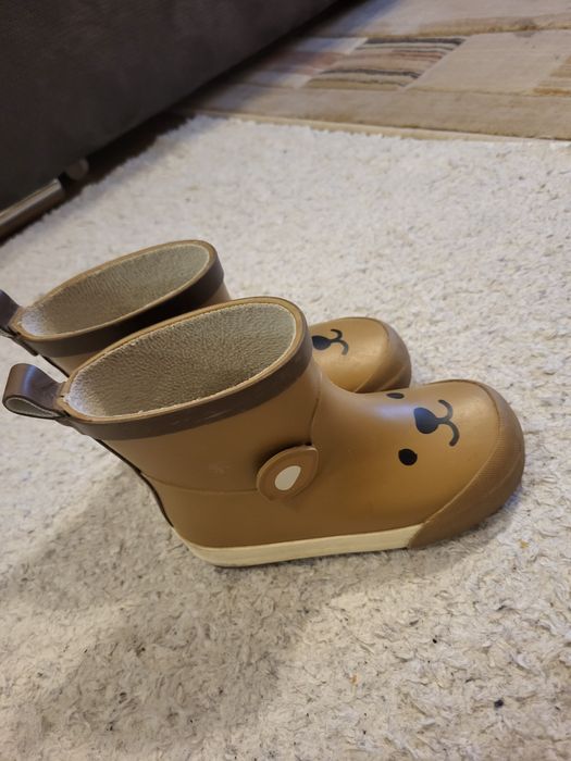 Гумени ботуши HM, маратонки Zara и Nike, високи кецове ест.кожа р-р 23