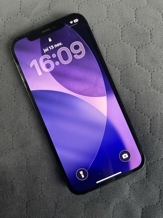 Vand iphone 12 64 gb