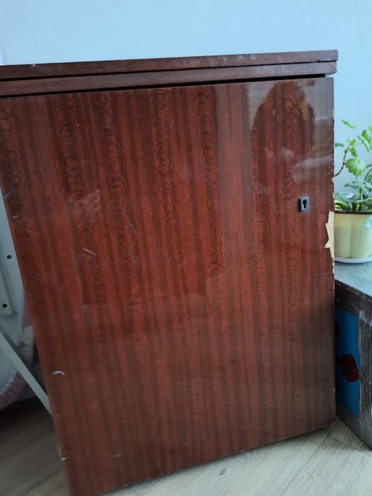 Швейная машинка ножная