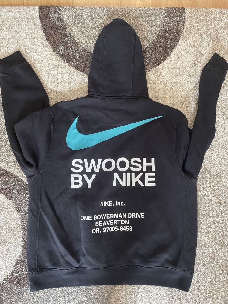 Nike Swoosh суитшърт