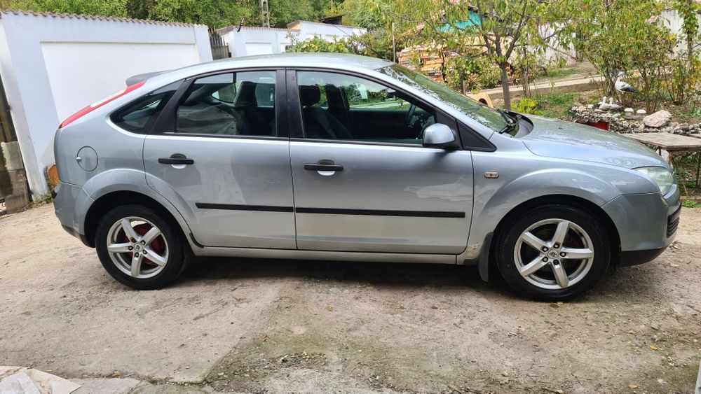 Vănd Ford Focus 2 1.6 tdci 90 cp