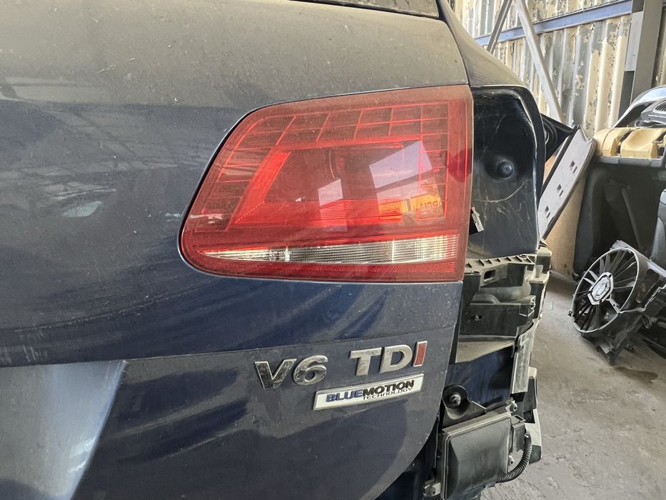 Стопове европейски Touareg 7P 2017година