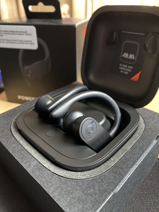 Powerbeats Pro – безжични слушалки