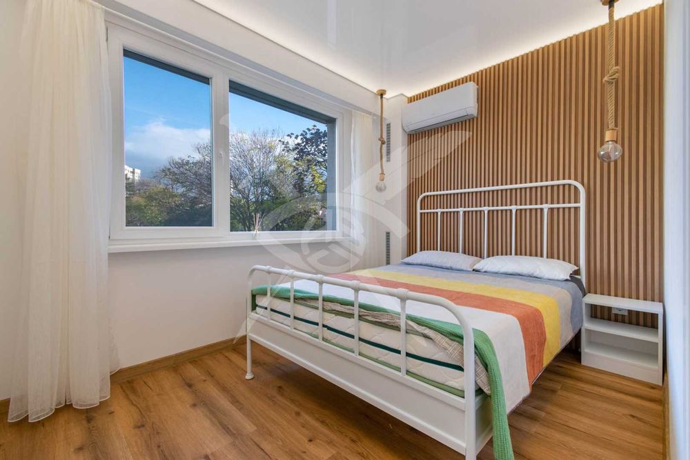 Продава се Двустаен апартамент в София, Надежда 2 - 56 кв.м за 2822 €/кв.м - Снимка #5