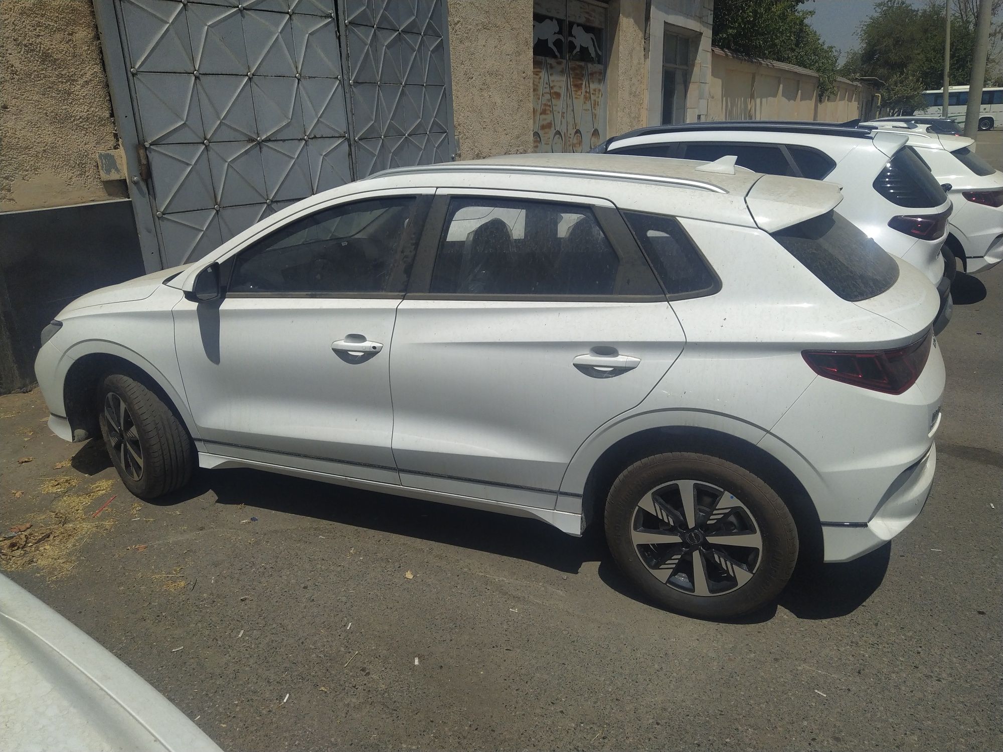 BYD E2 Luxury (405 km) Probeg: 0 km