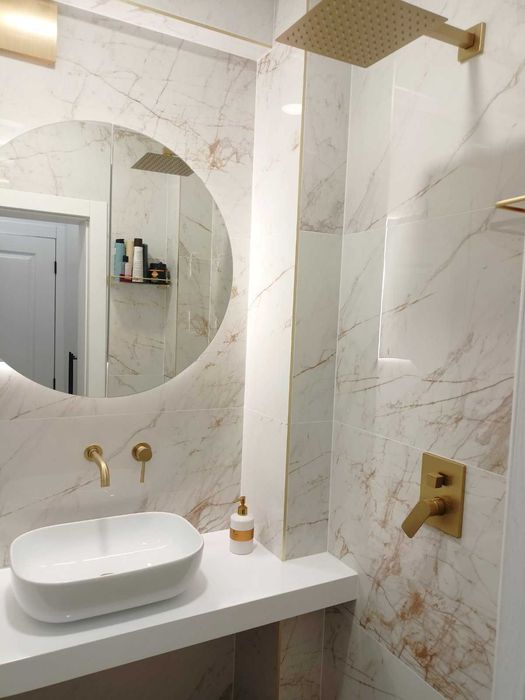 Продава се Тристаен апартамент в Варна, Левски - 100 кв.м за 2400 €/кв.м - Снимка #15