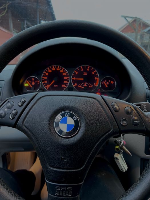 Bmw e46 318i an 2000 118 cp manual