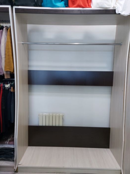 Ағаш уй,алоэ,манекен,шкаф