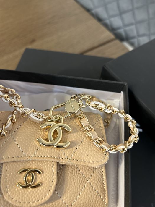 Мини дамска чанта C*h*a*n*e*l*