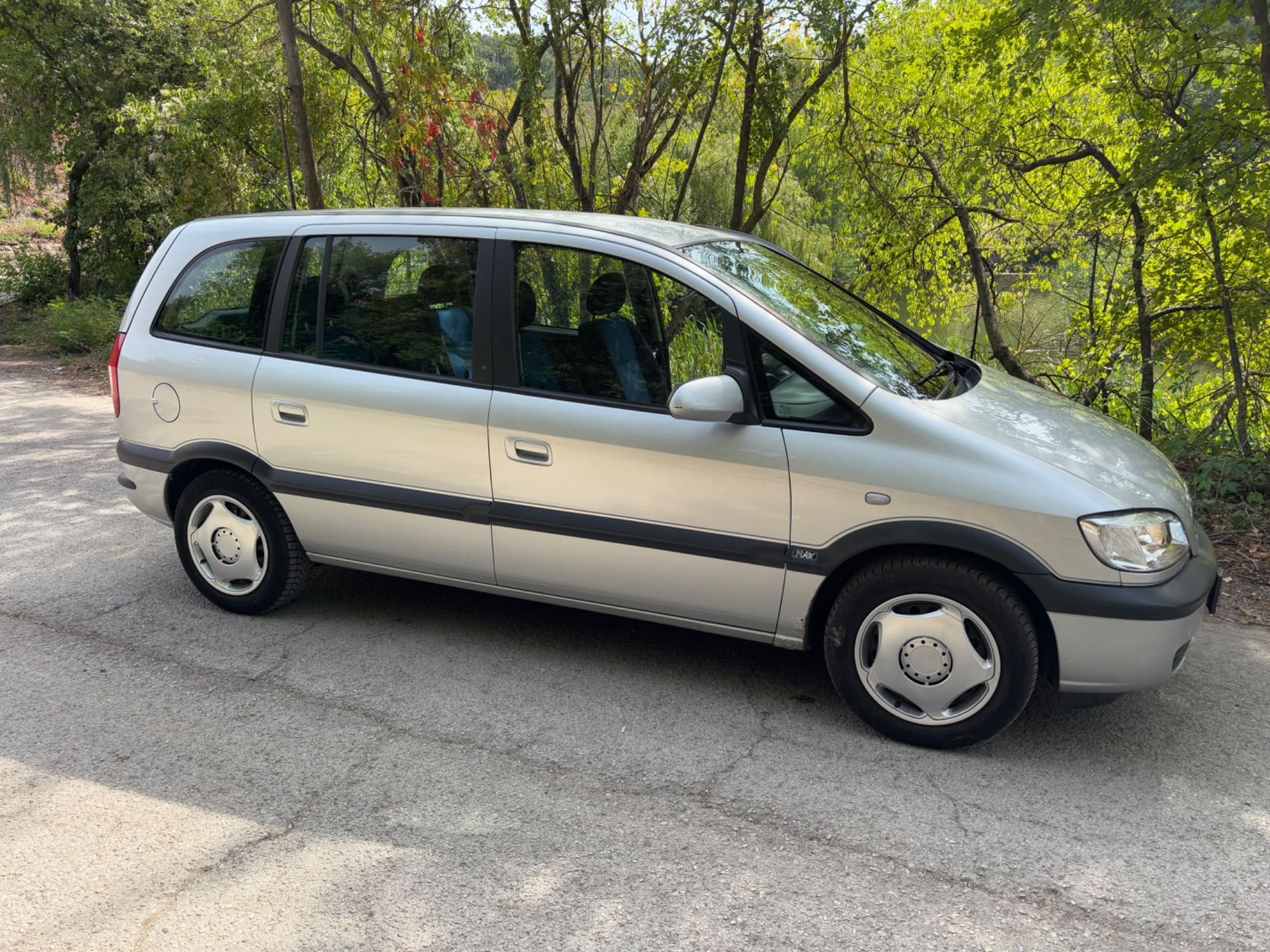 Opel zafira 1,8 бензин с газов инжекцион