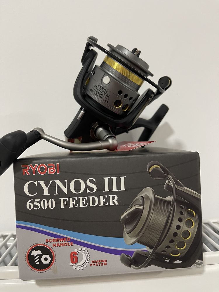 Vând mulinetă feeder ryobi cynos 8500