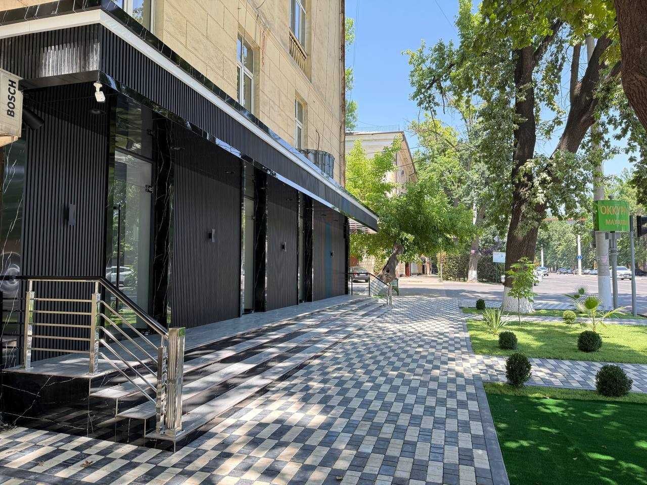Продажа коммерческой недвижимости 
Ориентир: Стадион Старт, BREADLY