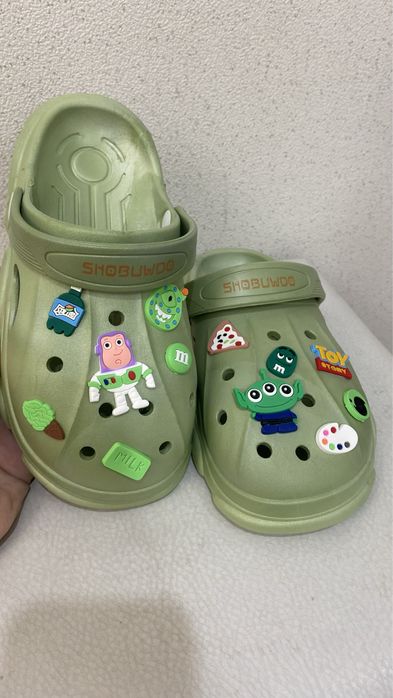 Новые Тапочки резиновые