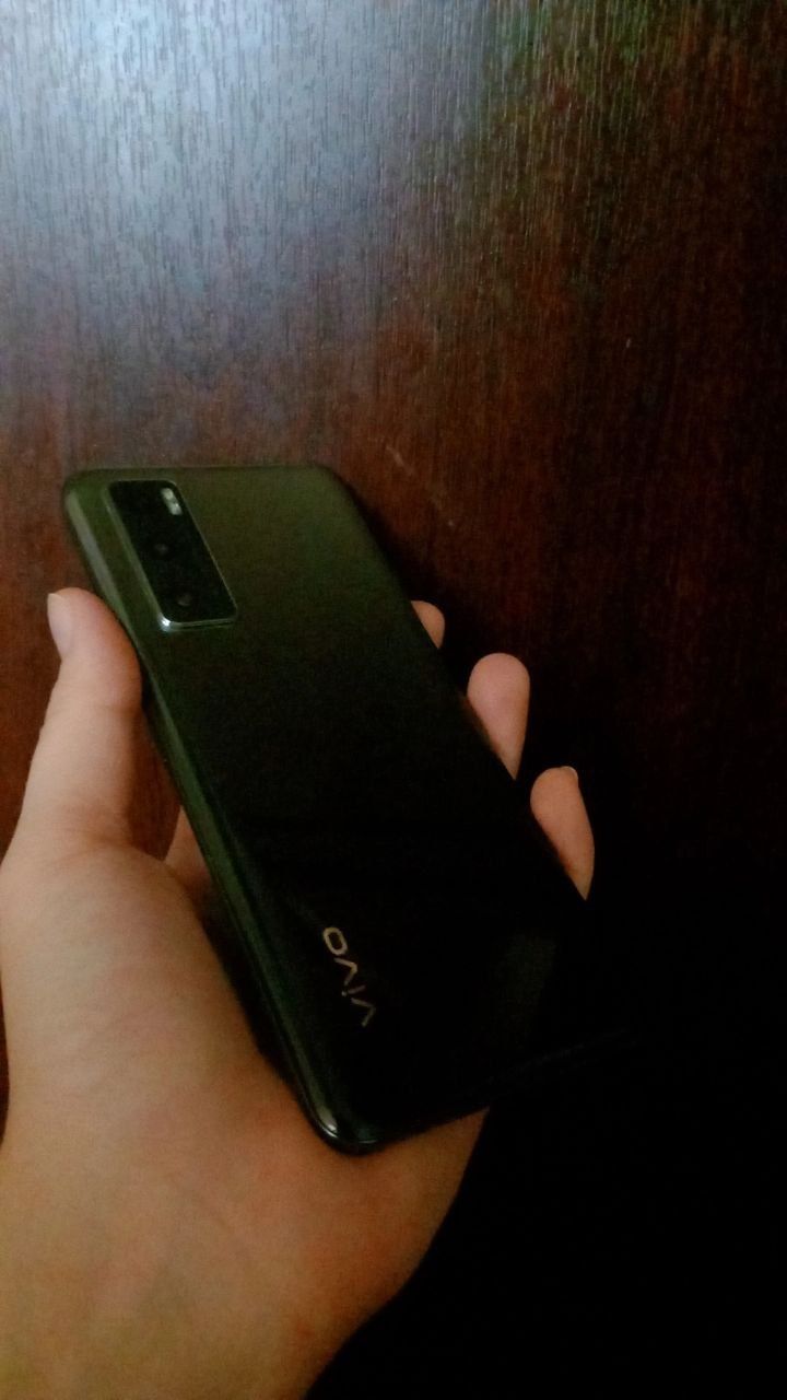 Vivo SE20 128 GB 2 sim karta ideal xolati EMEIK bor