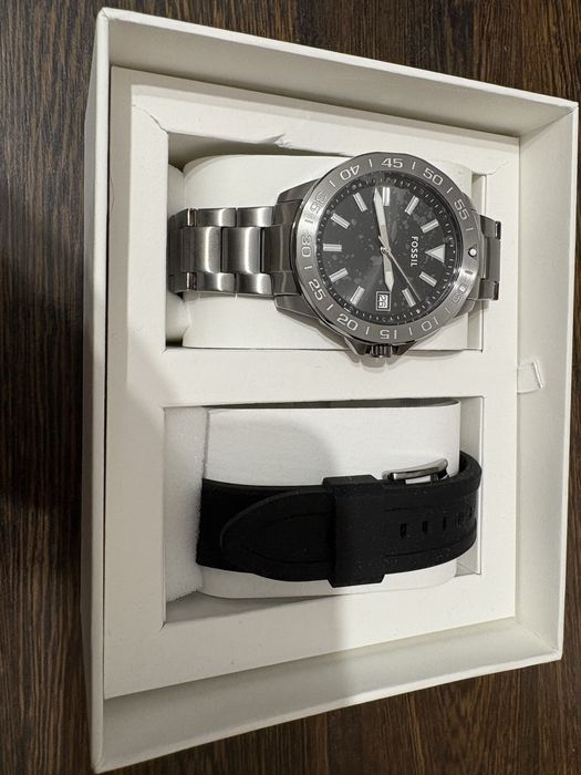 Ceas Fossil nou-nepurtat