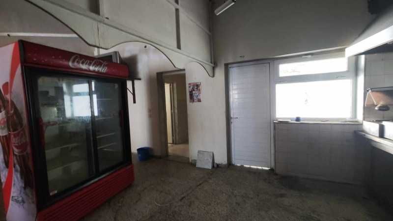 ПРОДАВА Бизнес помещение на партерен етаж и жилище на първи етаж