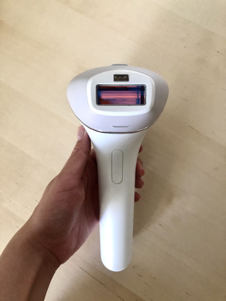 Aparat IPL Philips Lumea Prestige BRI953