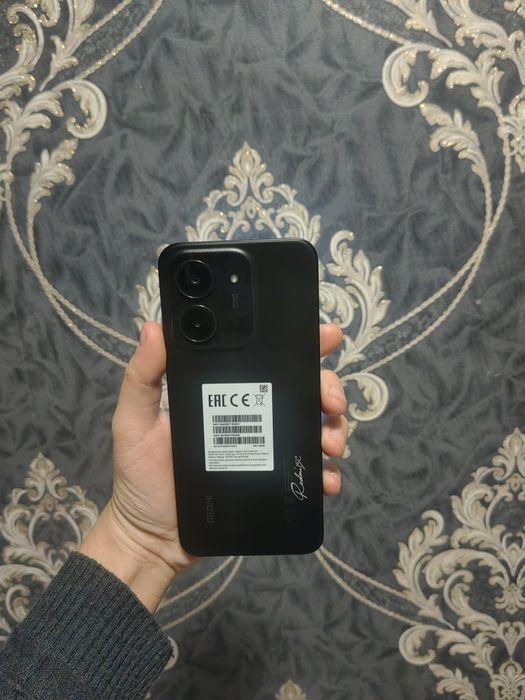 Redmi 15C 4/128gb ekran 120hrz yangi  holati ideal sotiladi
