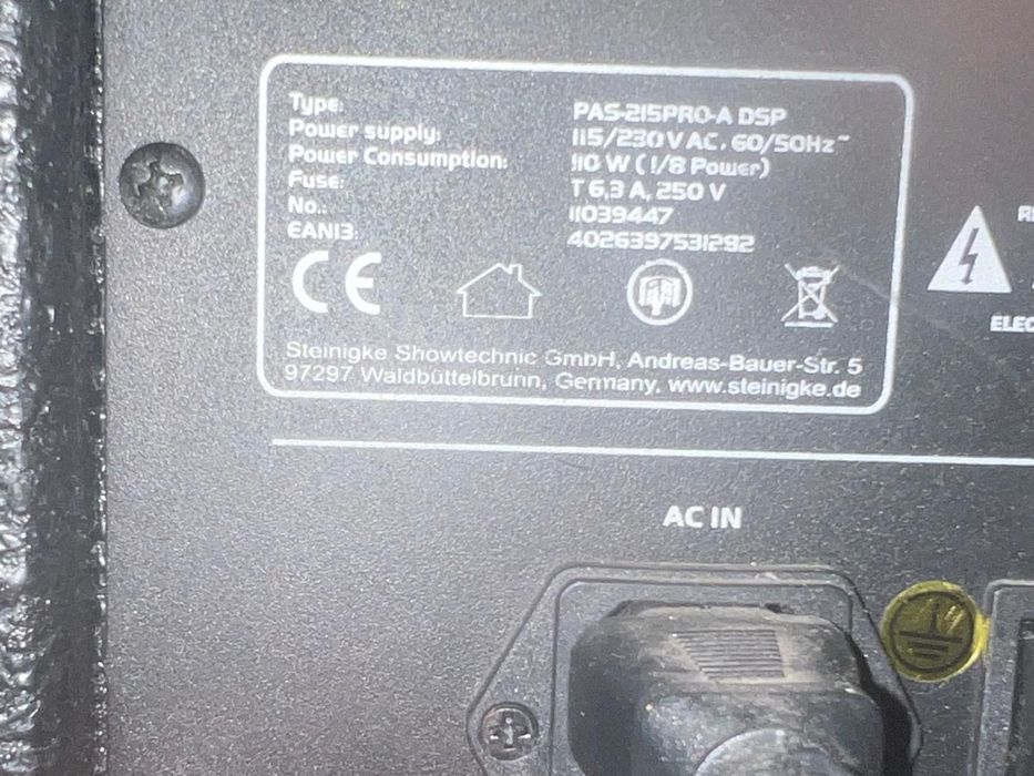 Sistem audio complet 2 boxe activa + mixer Behringer Sunet puternic