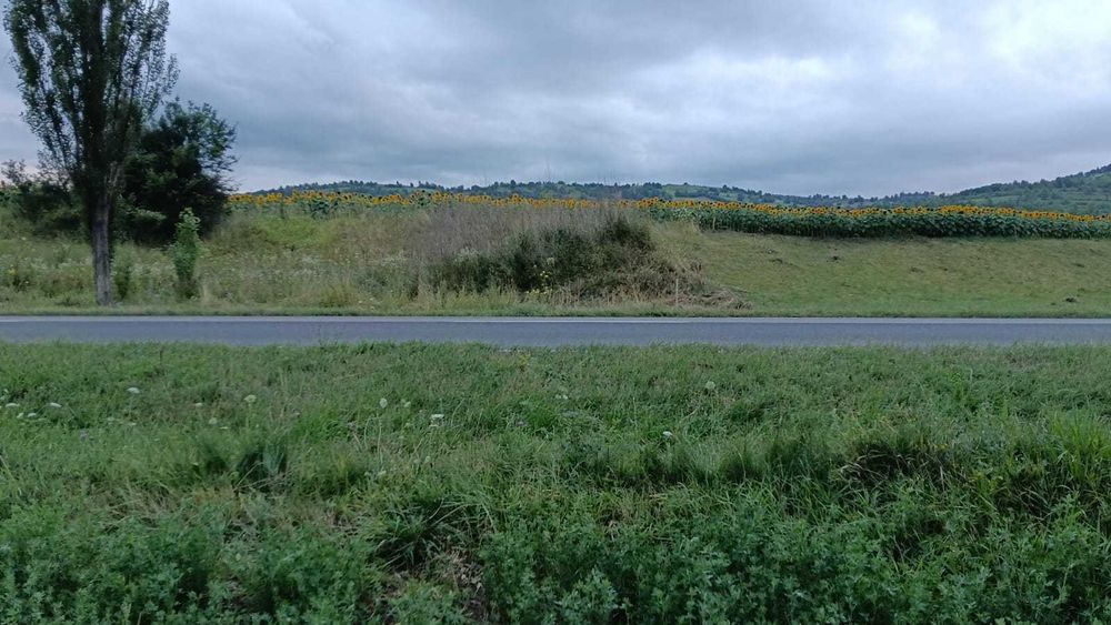 VÂND TEREN INTRAVILAN – Dofteana, jud. Bacău, 2.039 mp, acces: DN12