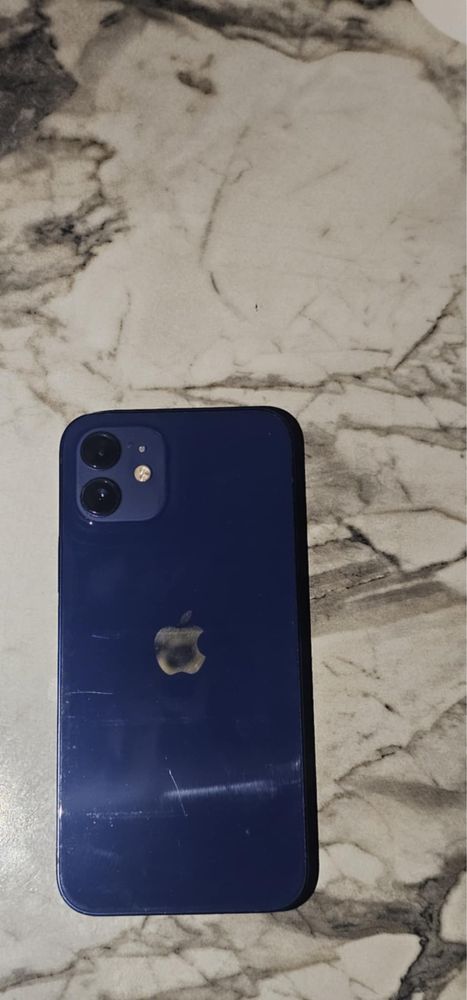 Iphone 12 blue