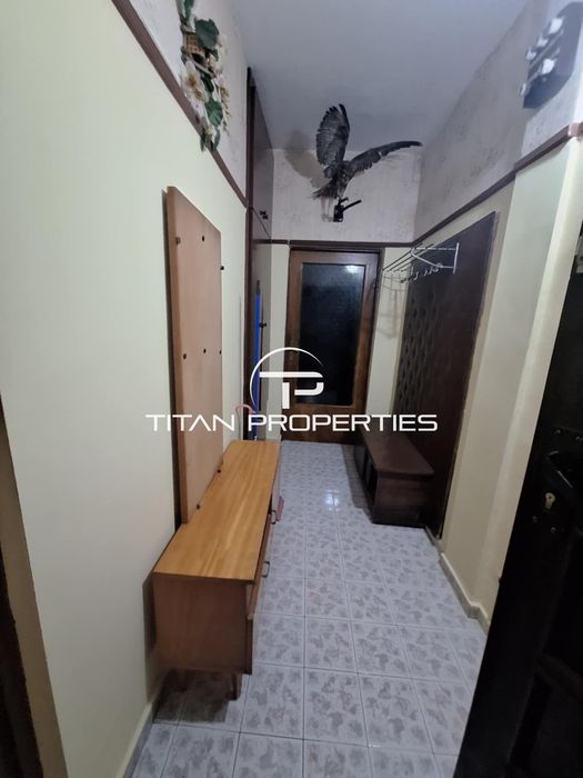 Тристаен апартамент под наем в кв. Каменица 2