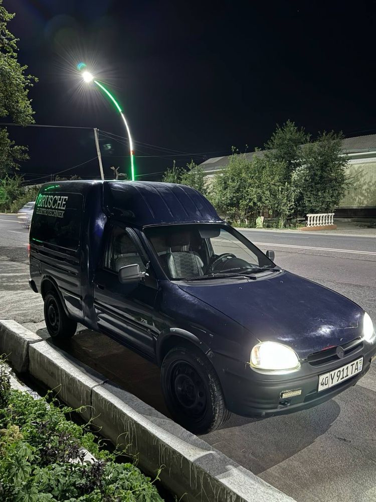 Opel Combo D сотилади
