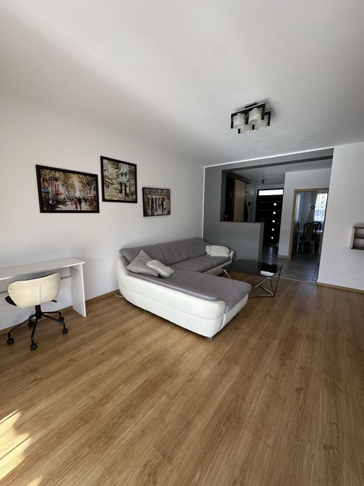 Inchiriez casa in Dumbravita