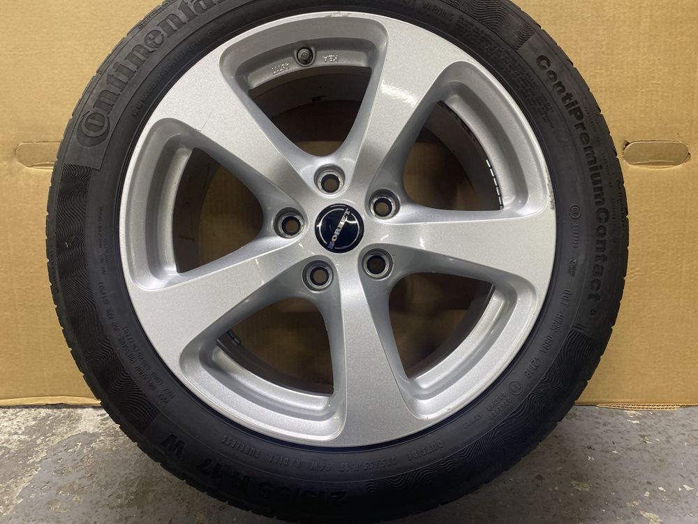 Jante '17 roti vara BMW S3 / S4 / X1 215/55R17 Pirelli P7