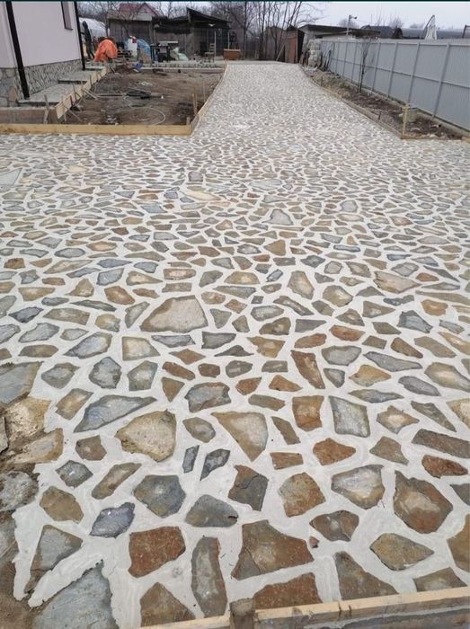 Piatra naturala de munte oriunde in tara