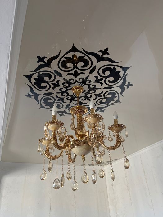 Люстра 6ти рожкавая , б/у в нормальном состояний