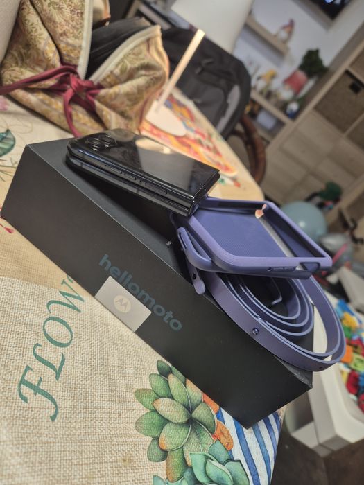 Motorola RAZR 50 ultra