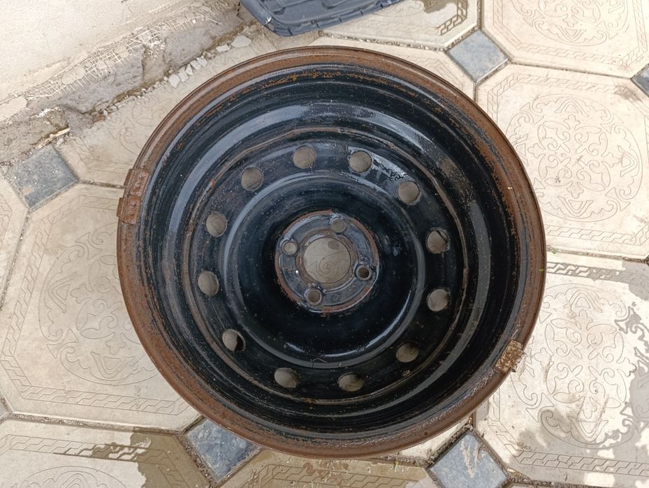 Продам диски R14 и R15
