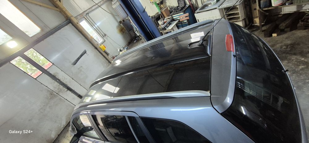 Dezmembram Opel Zafira B