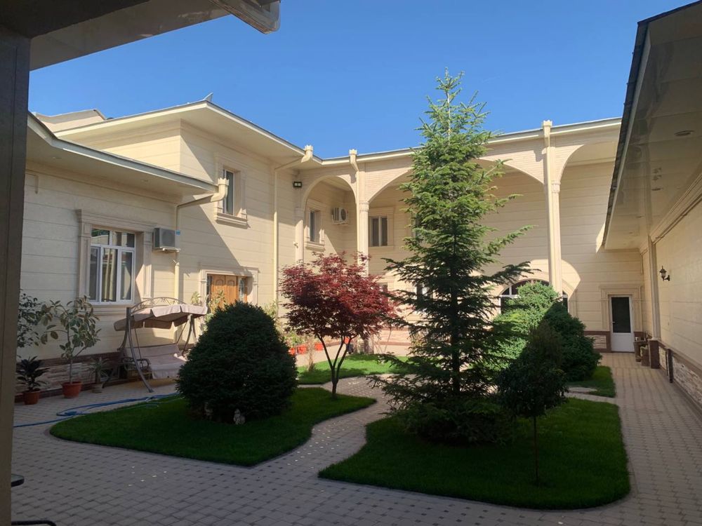 Продается участок 8 соток улица камаринисо Алмазарский район