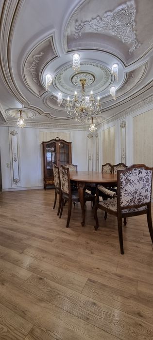 Сдаётся просторная 2-комнатная квартира в центре города