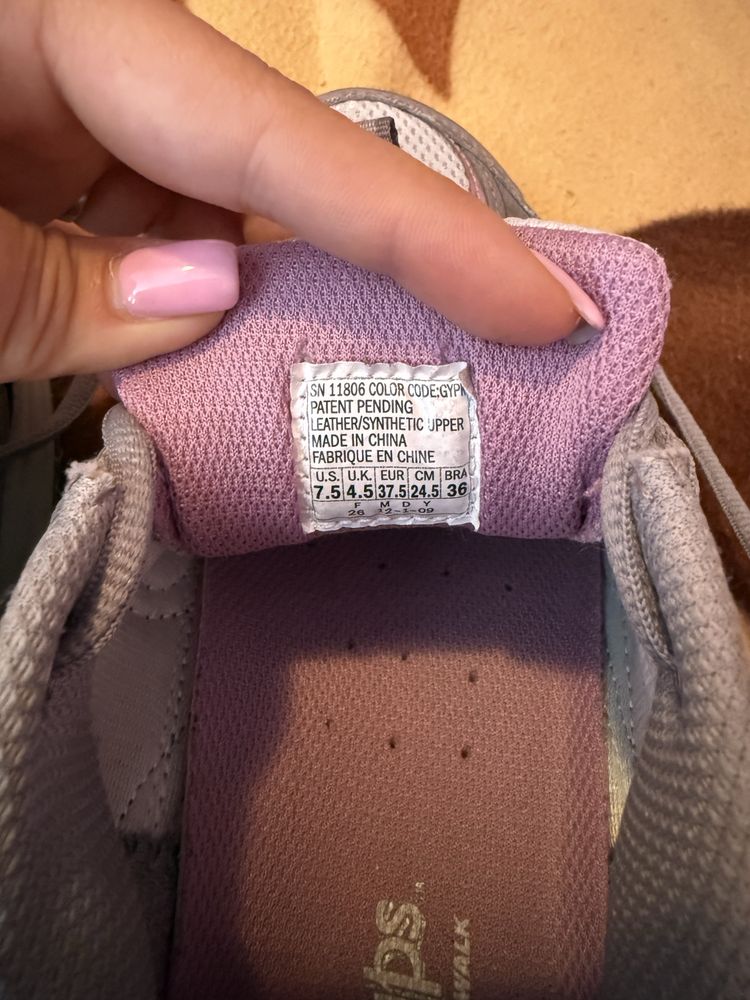 Обувки Skechers Shape-Ups