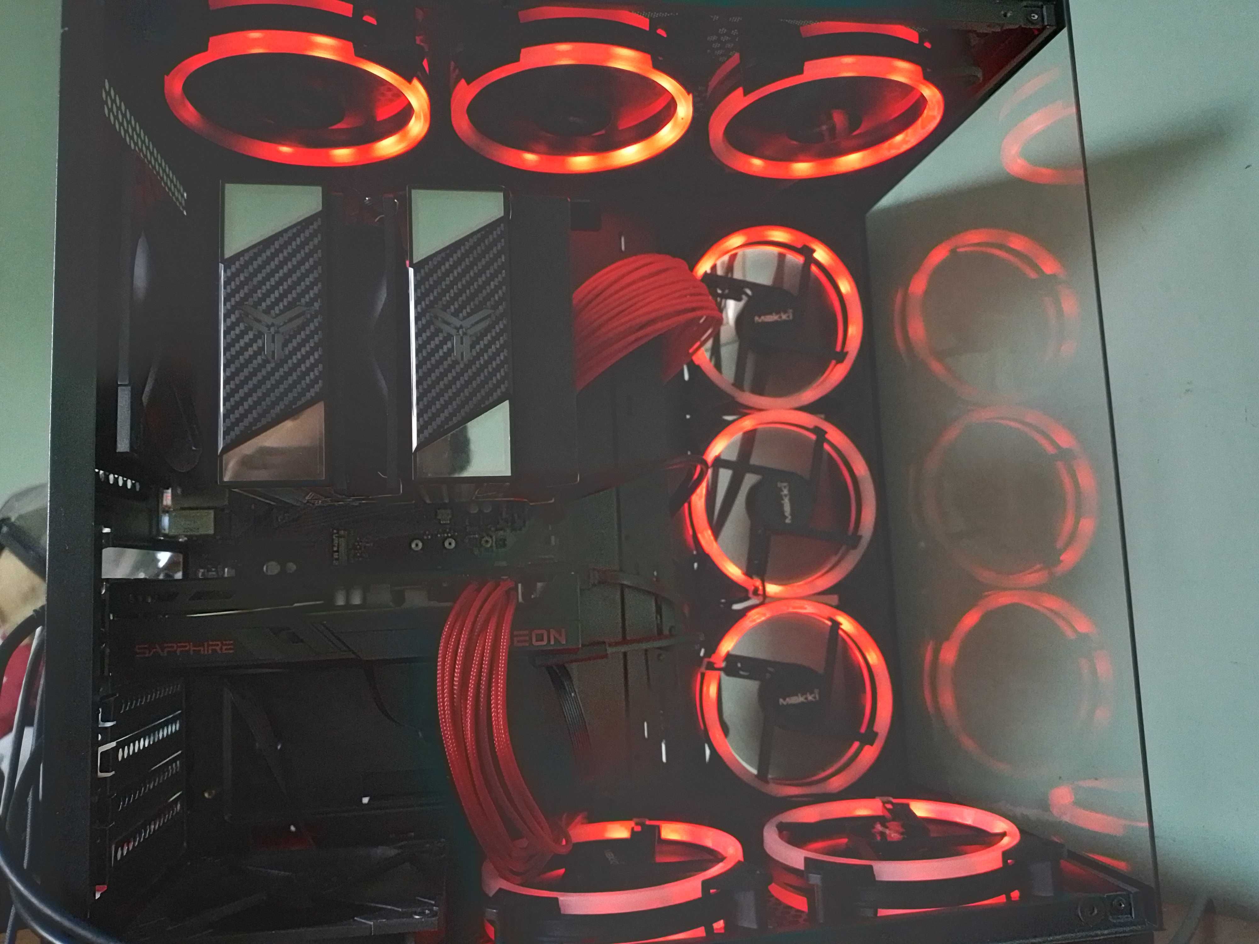 Продавам геймърски компютър с Видеокарта Rx6600