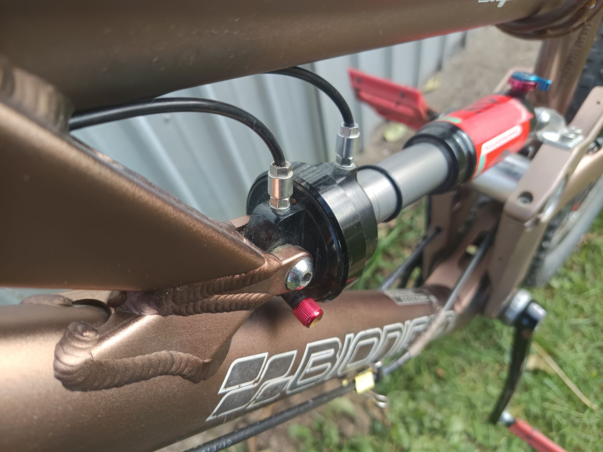 Vând bicicleta Bionicon