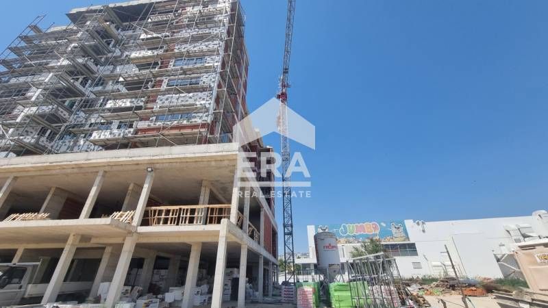 Дава се под наем Многостаен апартамент в Варна, Владислав Варненчик - 475 кв.м за 3800 € - Снимка #2