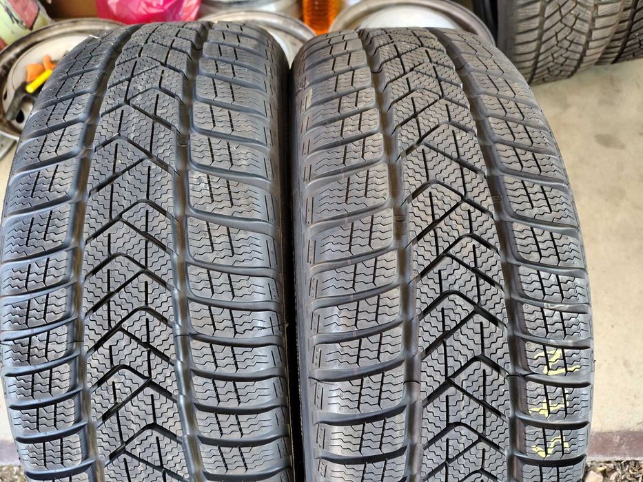 2бр.НОВИ зимни гуми PIRELLI 225 55 17 DOT22 цена за брой