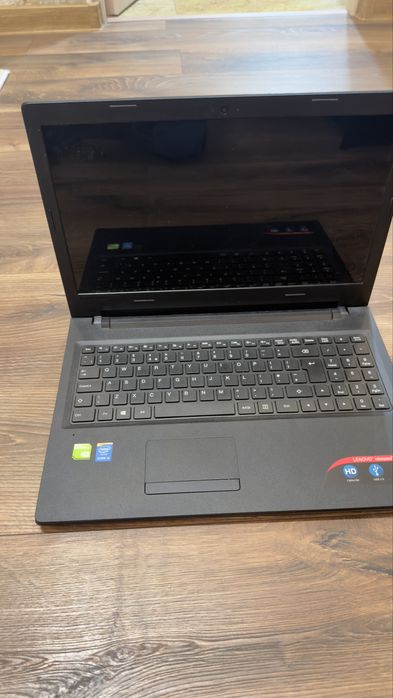 Laptop lenovo ideapad 100
