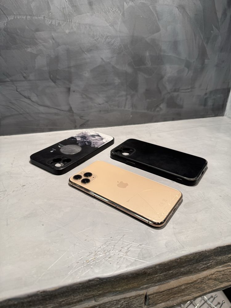 Iphone 11 Pro 64 GB + подаръци